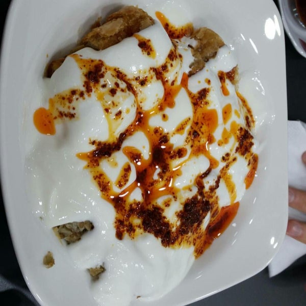 Özen Börek (Artık Kapalı) Çengelköy'da Börekçi