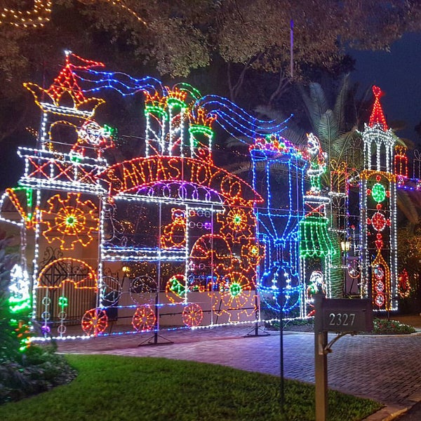 Snug Harbor Christmas Street Of Lights (Now Closed) 1 tip