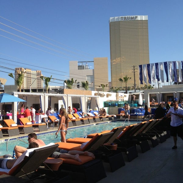 Photo taken at Sapphire Pool &amp; Dayclub Las Vegas by Jessi P. on 6/7/2013