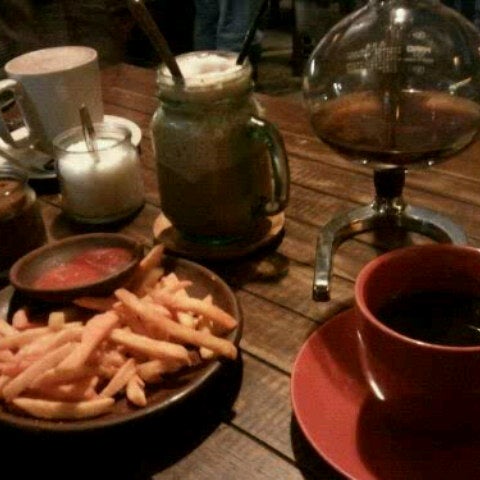 Hasil gambar untuk Wonten Coffee Malang
