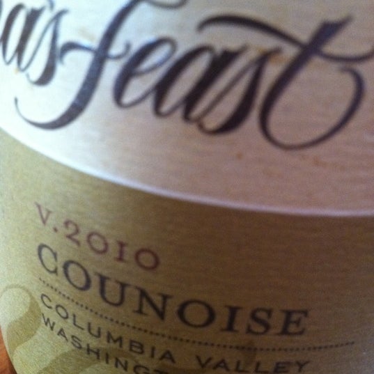 Foto tirada no(a) Cana&#39;s Feast Winery por Brian B. em 9/15/2012