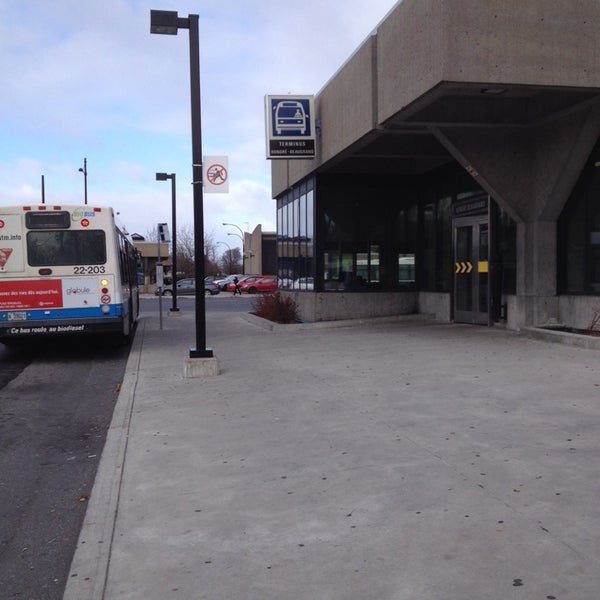 STM Station HonoréBeaugrand Station de métro à Montreal