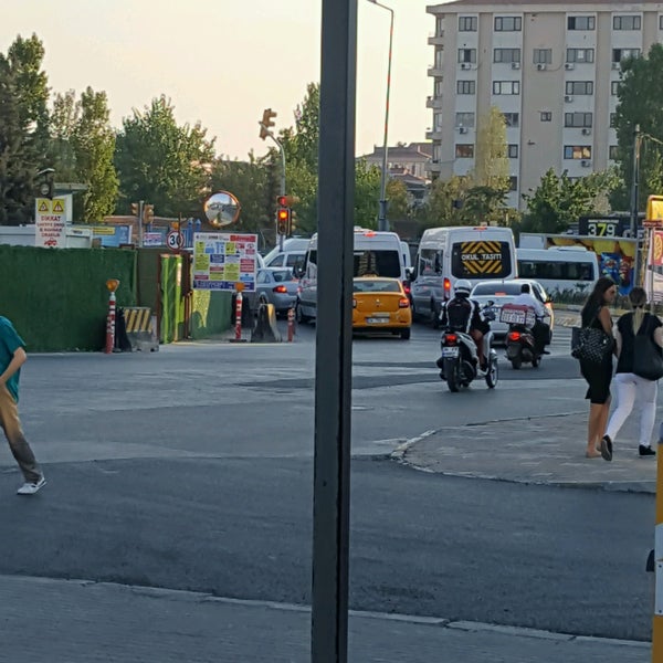 iett atasehir anadolu lisesi duragi icerenkoy 13 ziyaretci