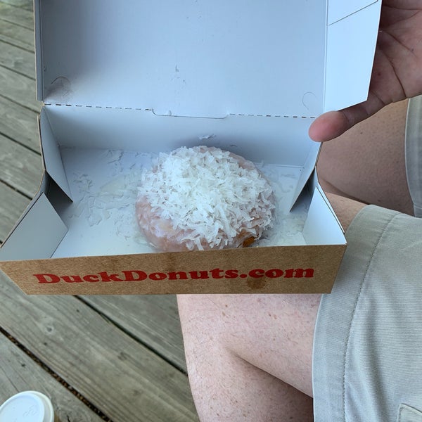 Снимок сделан в Duck Donuts пользователем Karen M. 5/9/2019