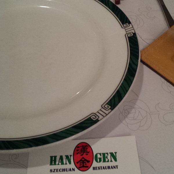 8/29/2014 tarihinde Meowziyaretçi tarafından Hangen Szechuan Restaurant'de çekilen fotoğraf