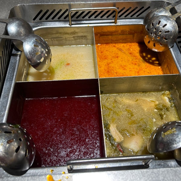 Haidilao Hotpot Melbourne CBD'da Hotpot Restoranı