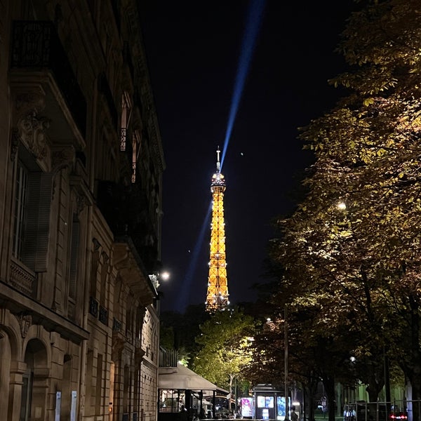 Das Foto wurde bei Canopy by Hilton Paris Trocadero von Sarocha R. am 9/20/2022 aufgenommen