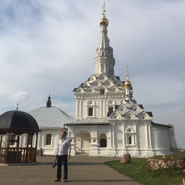 Трехшатровая Церковь Одигитрии в Вязьме