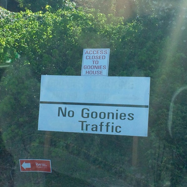 The Goonie's House 15 tips