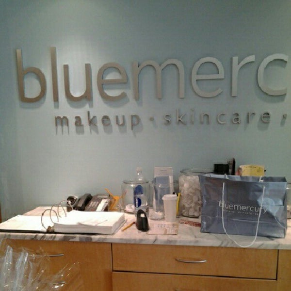 Photo taken at Bluemercury Georgetown by James L. on 11/23/2012