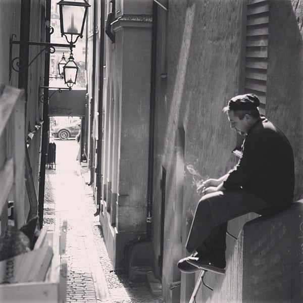 Old touch. Old touch. Духи класса а. Deep disco. Loppis antik stockholm adresse.