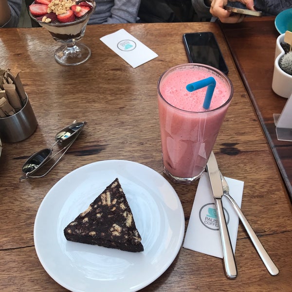 4/15/2017 tarihinde Berkay K.ziyaretçi tarafından Double Pause Coffee'de çekilen fotoğraf