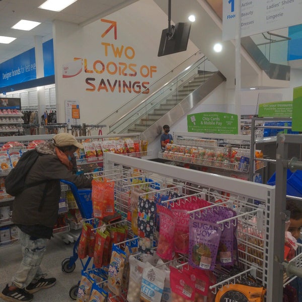 Ross Dress for Less Clothing Store in Honolulu