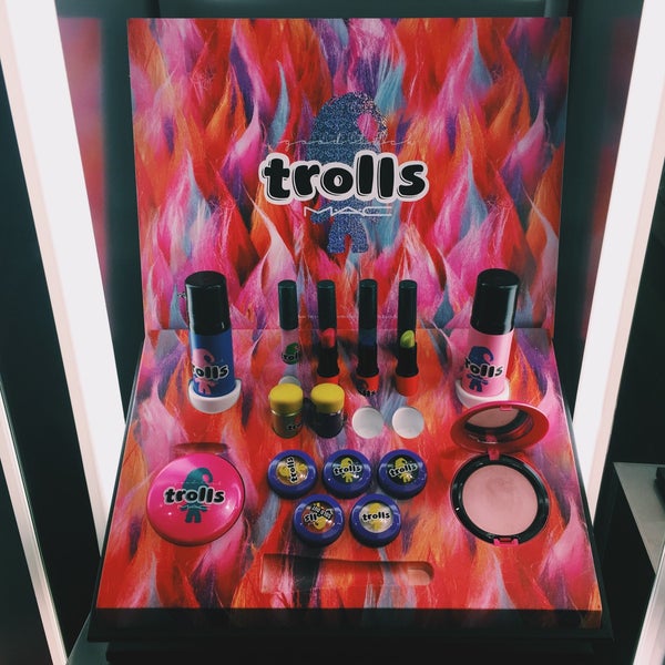 Photos At M A C Moskva Siti Trc Afimoll Siti