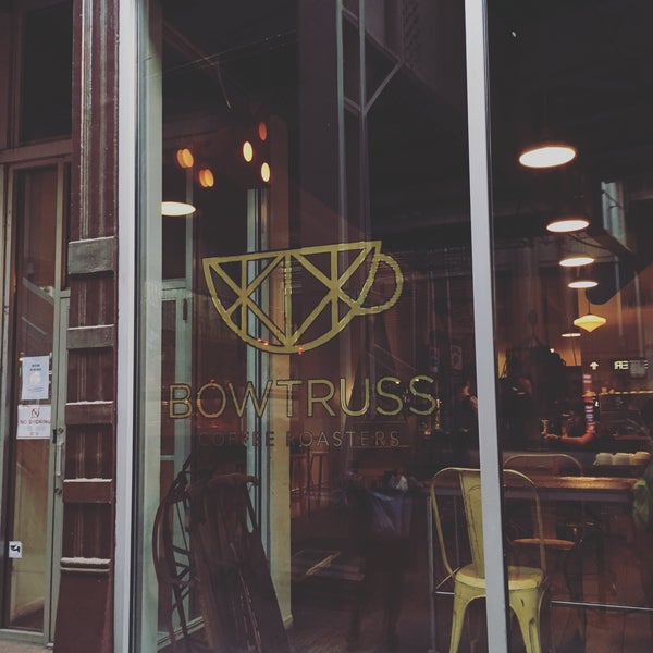 Photo taken at Bow Truss Coffee by Ryosuke W. on 10/5/2016