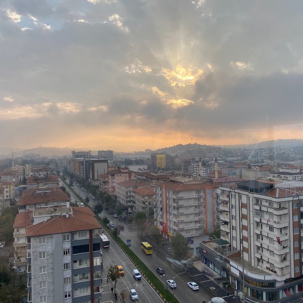 Снимок сделан в Grand Hotel Gaziantep пользователем Rıza U. 11/14/2023
