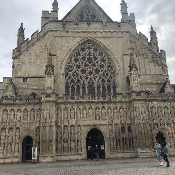 Photo taken at Exeter Cathedral by Kamilla I. on 5/28/2021