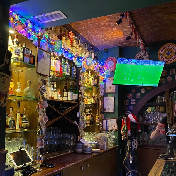 Photo taken at MacLaren&#39;s Irish Pub by Kamilla I. on 1/7/2023