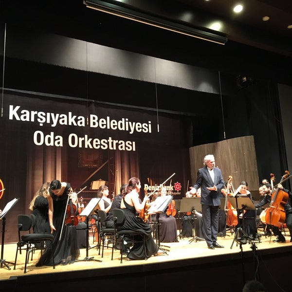 Foto tomada en Hikmet Şimşek Sanat Merkezi  por Rose el 11/24/2018