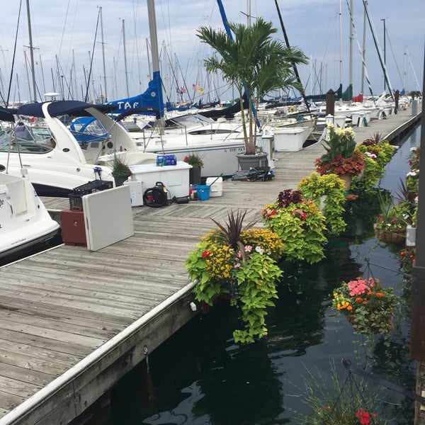 Photo taken at Columbia Yacht Club by Rose on 7/31/2018