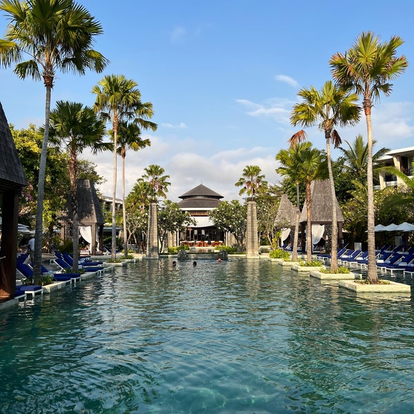 Photo taken at Sofitel Bali Nusa Dua Beach Resort by Ali Altheiban on 10/16/2023