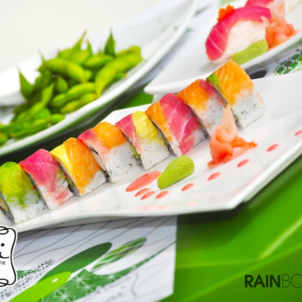 Foto tirada no(a) Banzai Sushi Asian Cuisine por Banzai Sushi Asian Cuisine em 11/5/2013