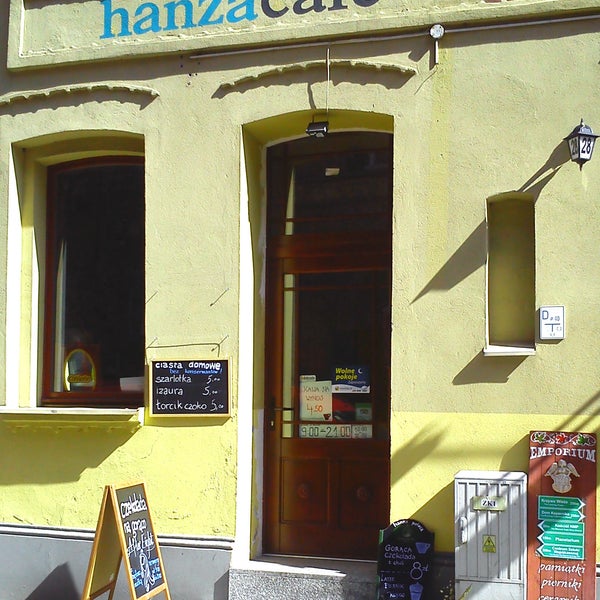 4/2/2014 tarihinde Hanza Caféziyaretçi tarafından Hanza Café'de çekilen fotoğraf