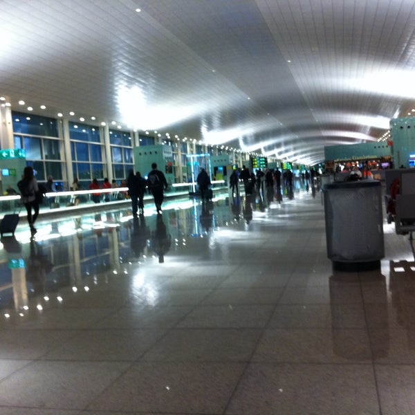 Terminal 1 Airport Terminal