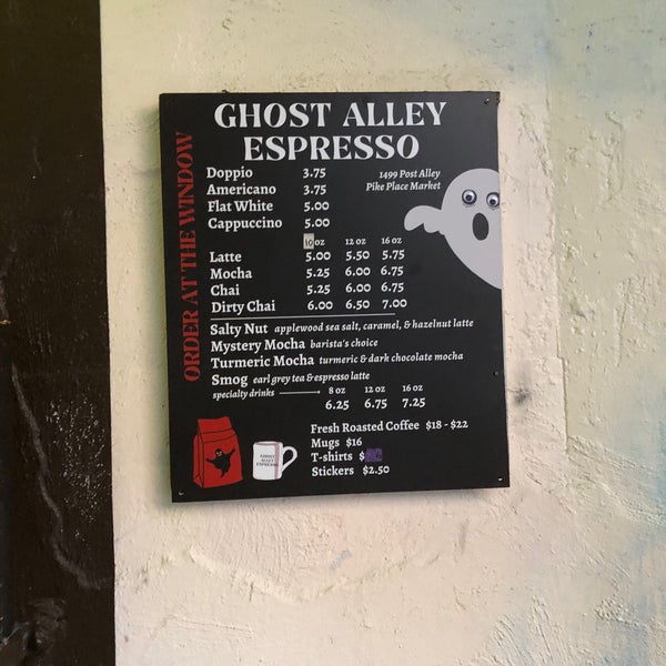 Foto diambil di Ghost Alley Espresso oleh Kaitlin pada 12/31/2022