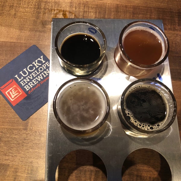 Photo taken at Lucky Envelope Brewing by Kaitlin on 10/10/2021