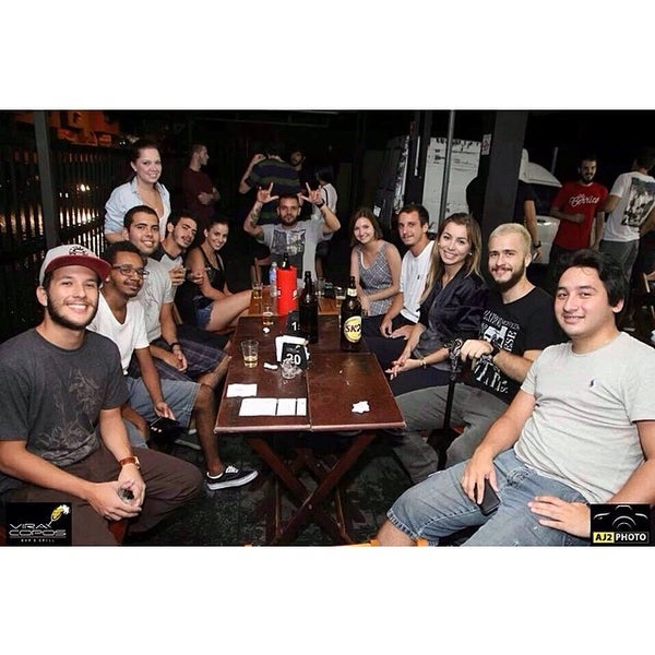 Foto scattata a Vira Copos - Bar e Grill da André M. il 3/11/2014