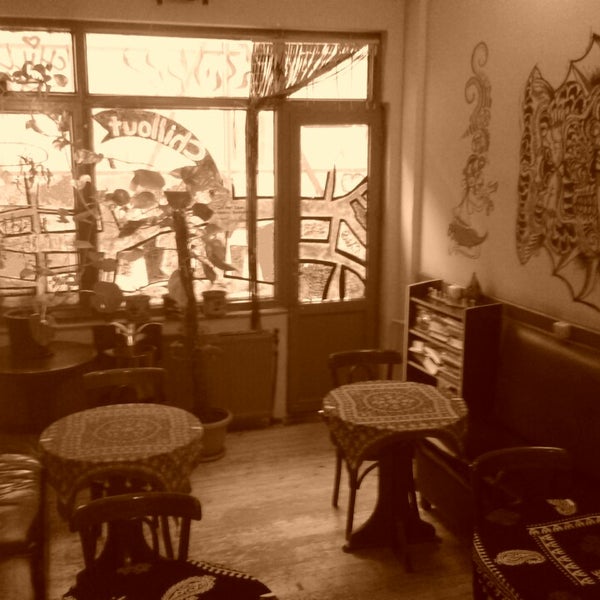 รูปภาพถ่ายที่ Chillout Hostel &amp; Cafe โดย Rebecca F. เมื่อ 11/6/2013