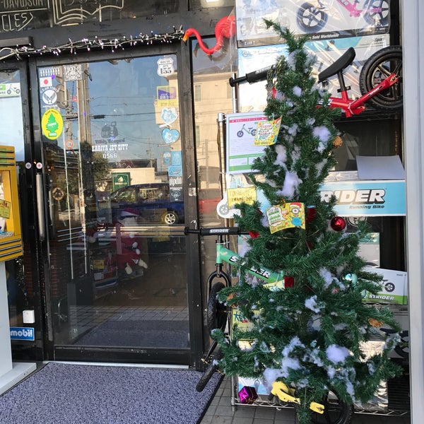 ヴィレッジヴァンガード 刈谷店 Agora Fechado Livraria Em 刈谷市