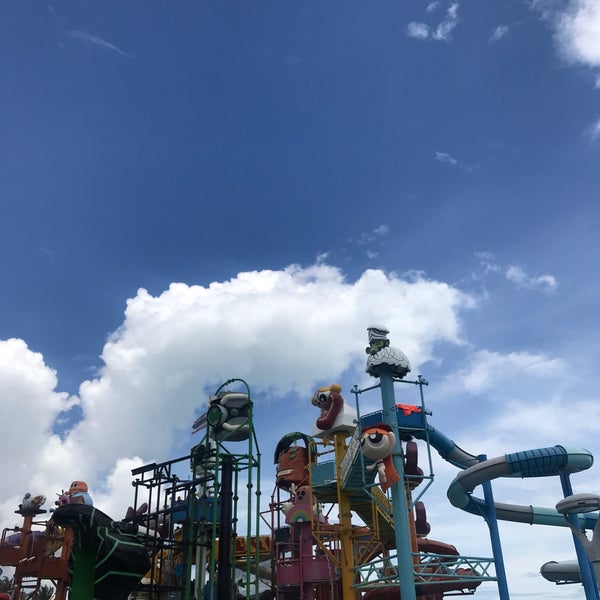 Photo taken at Cartoon Network Amazone Water Park by gisung on 6/8/2019