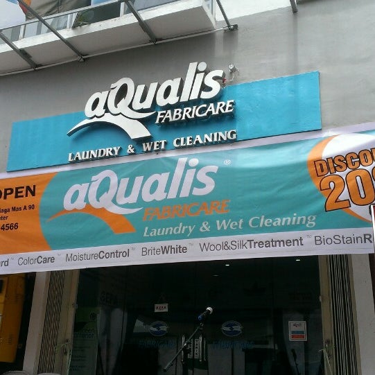 aQualis Fabricare merupakan penyedia jasa cuci karpet yang terpercaya.