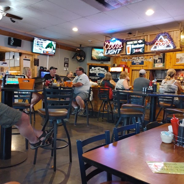 Oak Roads Grill & Bar 6 tips from 52 visitors
