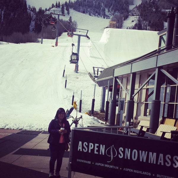 Photo taken at Aspen Mountain Ski Resort by Magdalena F. on 3/21/2015