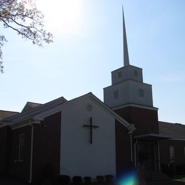 Foto scattata a Harrison Christian Church da Harrison Christian Church il 11/6/2013