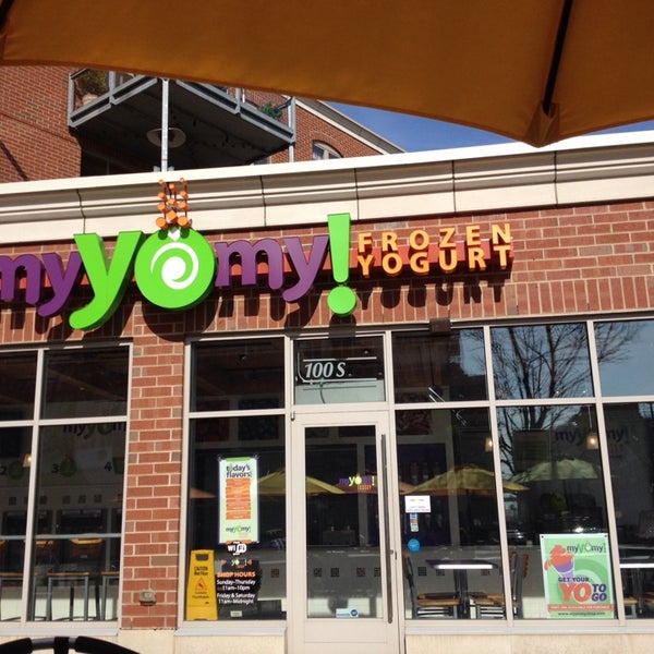 5/10/2014 tarihinde Michelle S.ziyaretçi tarafından My Yo My Frozen Yogurt Shop'de çekilen fotoğraf