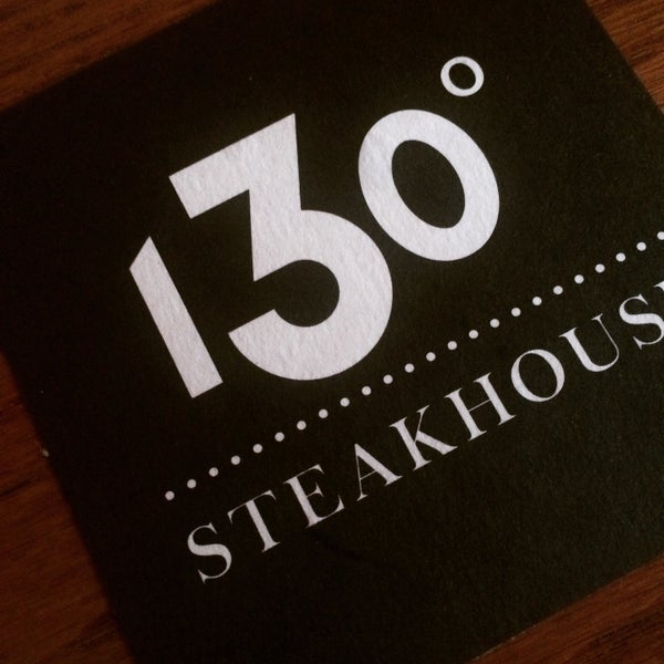 Foto tirada no(a) 130 Grados Steakhouse por Estefania M. em 10/21/2016