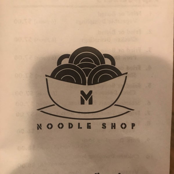 2/22/2018 tarihinde Rob P.ziyaretçi tarafından M Noodle Shop'de çekilen fotoğraf