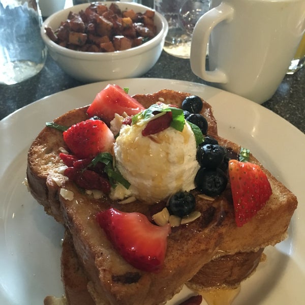 Dairy Lane Cafe West Hillhurst Calgary, AB