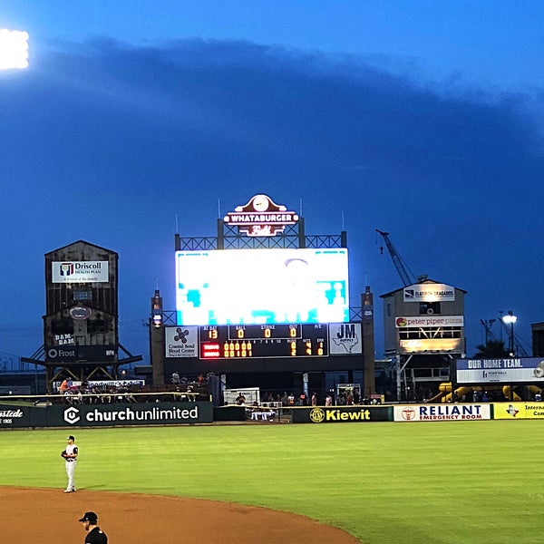 7/7/2018 tarihinde Mark C.ziyaretçi tarafından Whataburger Field'de çekilen fotoğraf