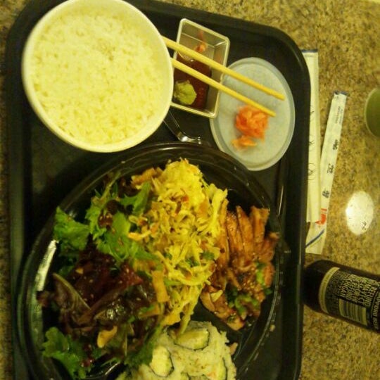 10/11/2012 tarihinde tenfu m.ziyaretçi tarafından SanSai Japanese Grill'de çekilen fotoğraf