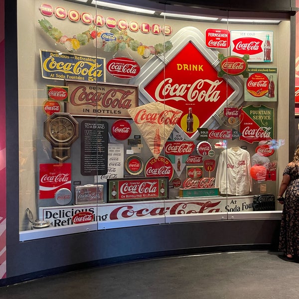 Photo taken at World of Coca-Cola by N🎏 on 8/21/2023