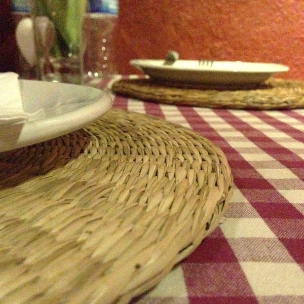 Foto tirada no(a) Trattoria La Pasta por Abril J. em 7/24/2015