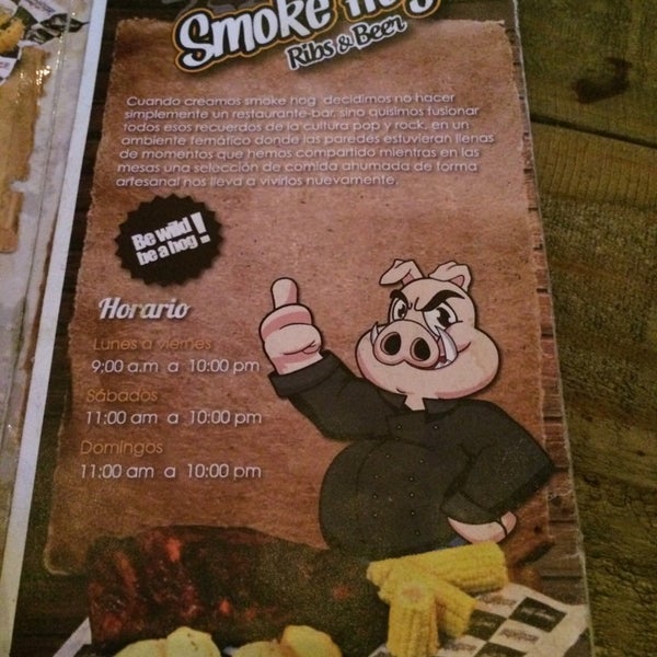 Photo taken at Smoke Hog Ribs &amp; Beer by Felipe L. on 7/12/2014