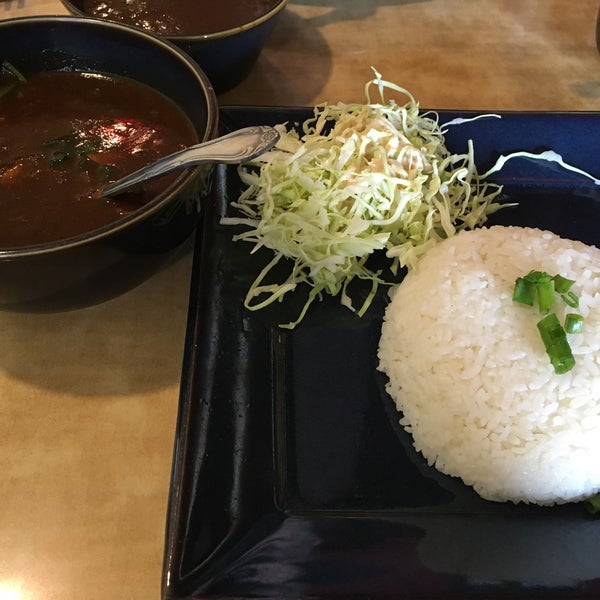 รูปภาพถ่ายที่ Hurry Curry of Tokyo โดย Yuki U. เมื่อ 1/25/2016