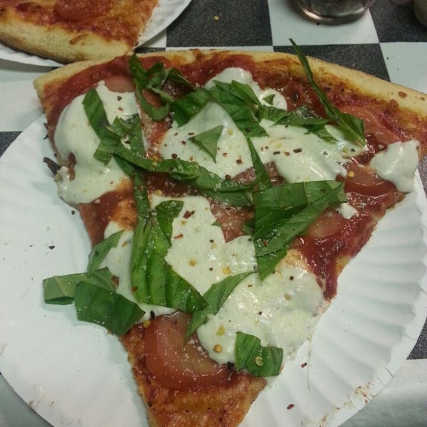 Teak & Charlie's Jersey Girl Pizza Pizza Place in Odessa