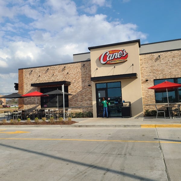 Raising Cane's Chicken Fingers Bryam, MS